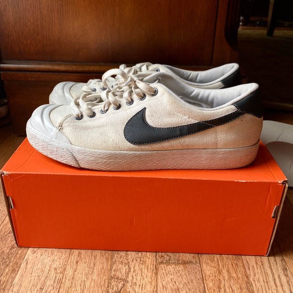 nike all court canvas